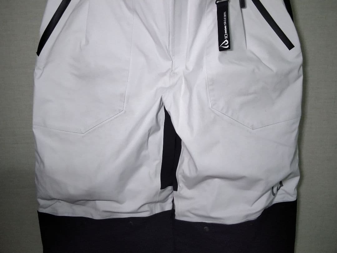 IDone アイディワン　 スキーモーグル パンツ 　ホワイト／ブラック１６６