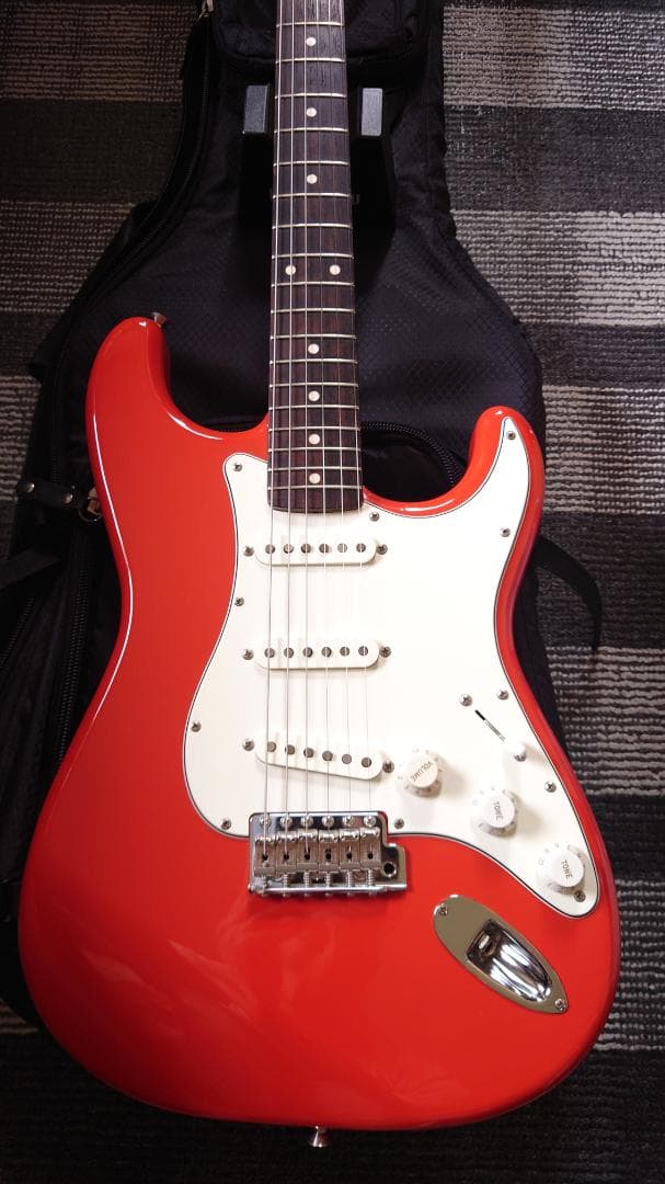 Fender Japan：ST62-78TX Fiesta Red