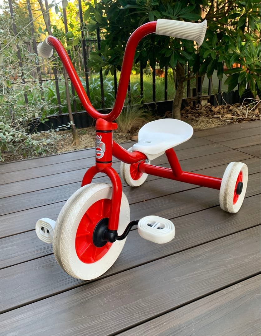 ボーネルンド　ペリカンデザイン　三輪車