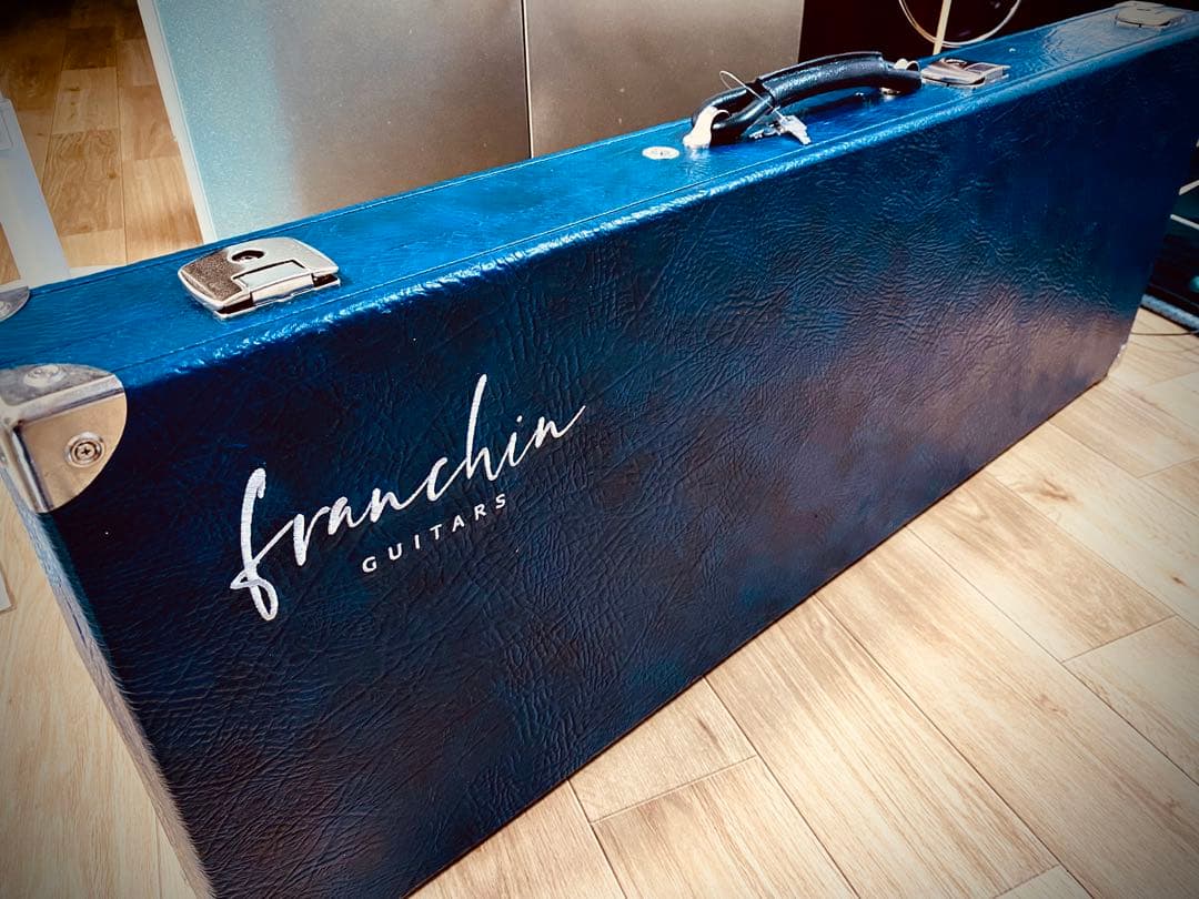 franchin guitars mercury ストラト　イタリア製