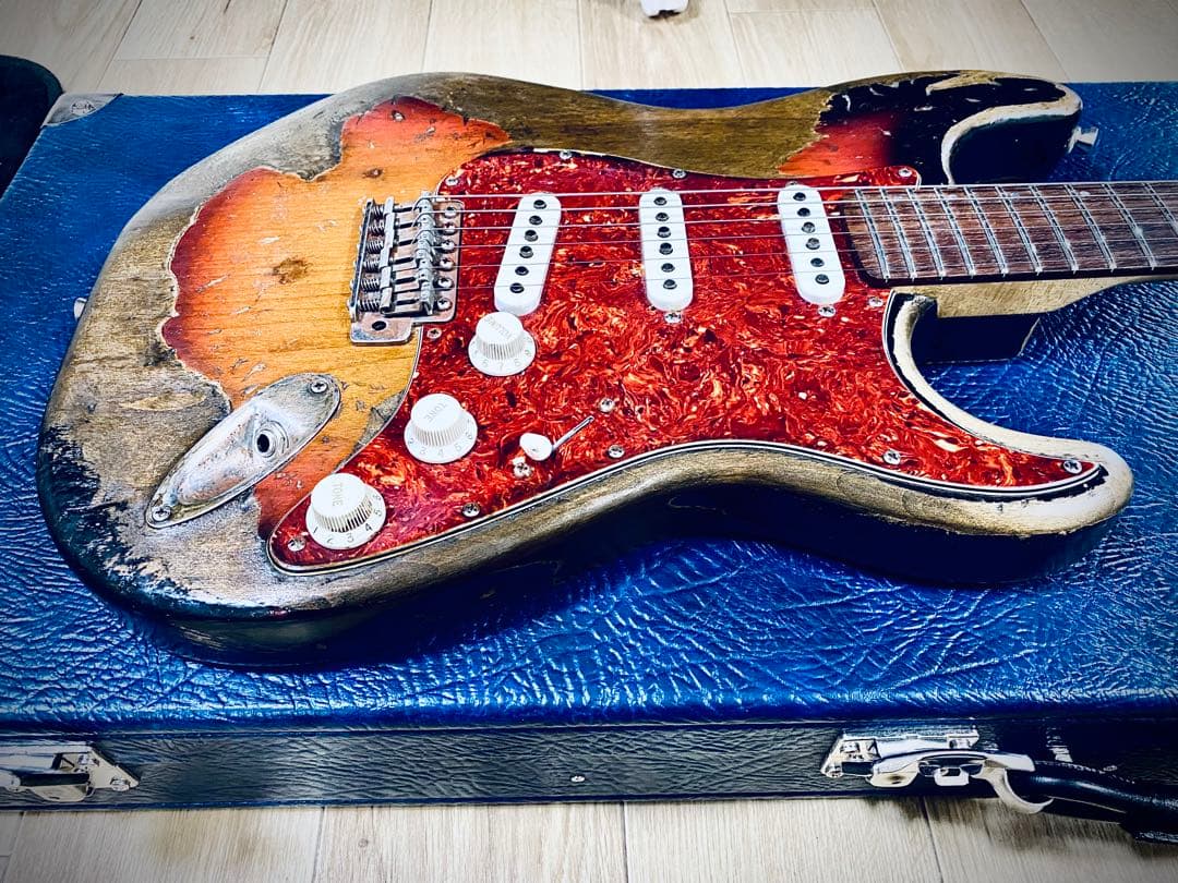 franchin guitars mercury ストラト　イタリア製