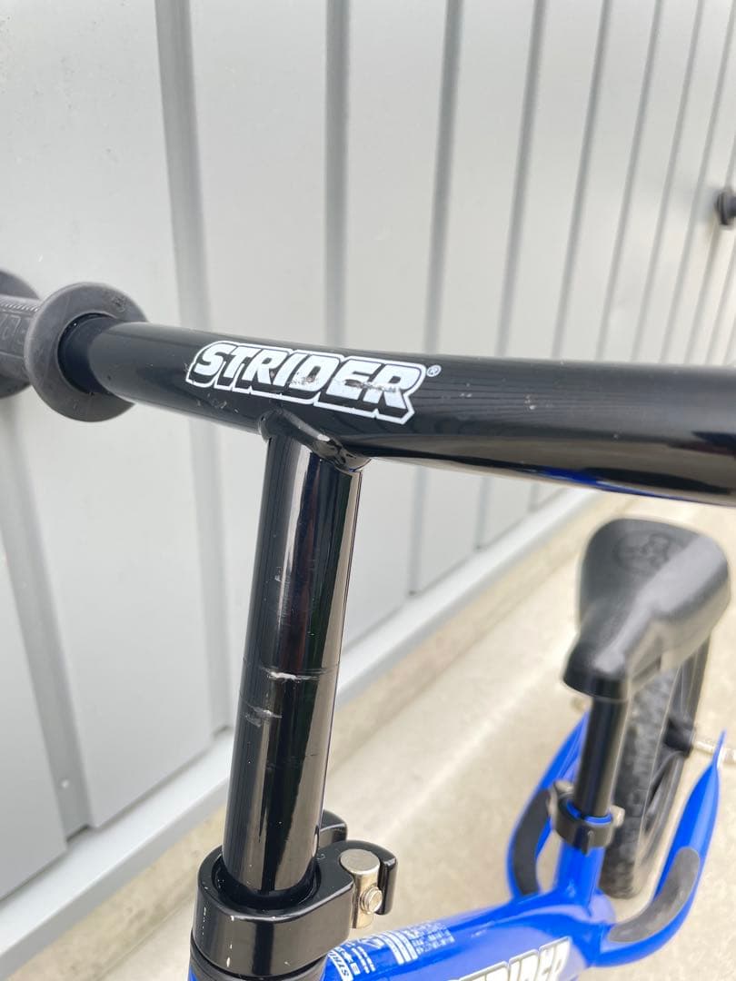 STRIDER ストライダー バランスバイク 12インチ 青