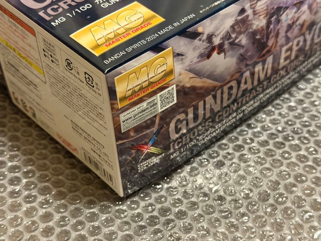 MG 1/100 ガンダムエピオンEW クロスコントラストカラー クリアホワイト