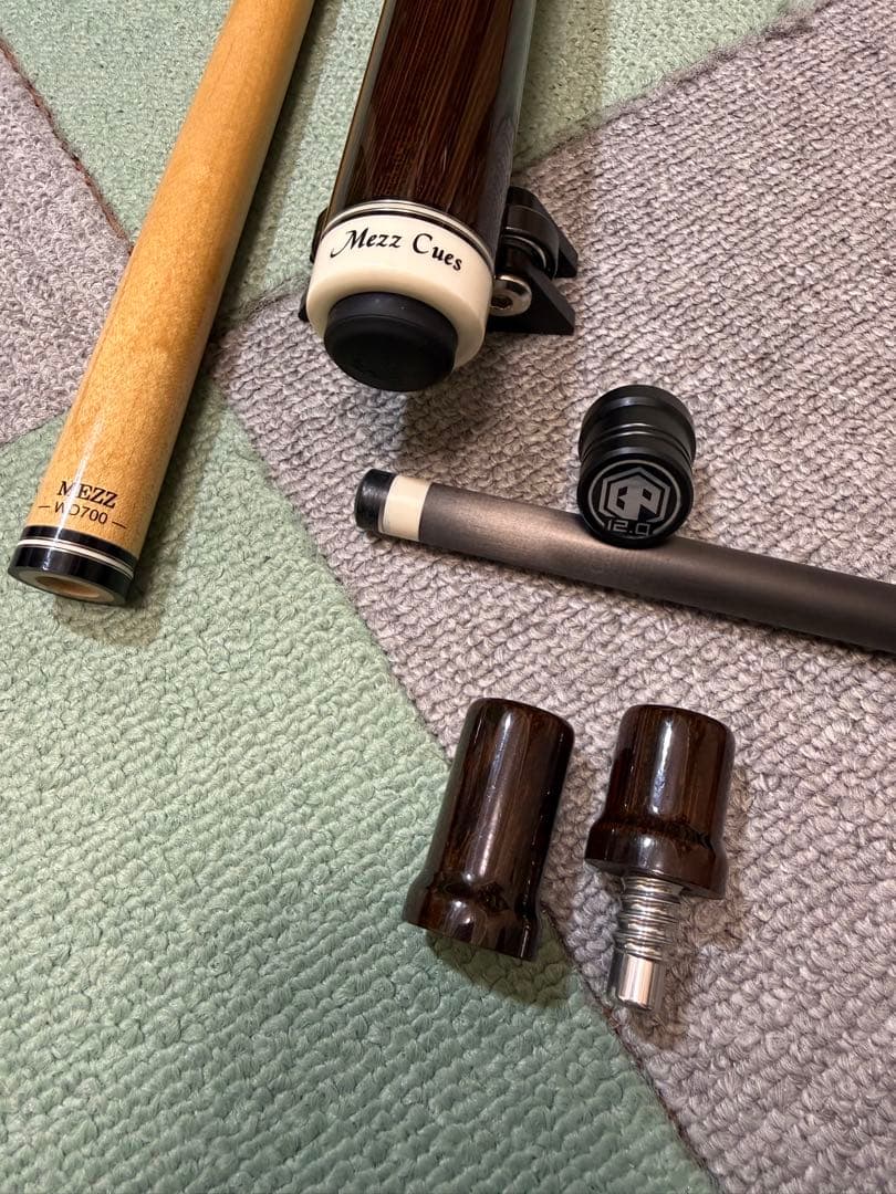 Mezz cues キュー メッヅ Axi-W シャフト2本セット 美品❣️
