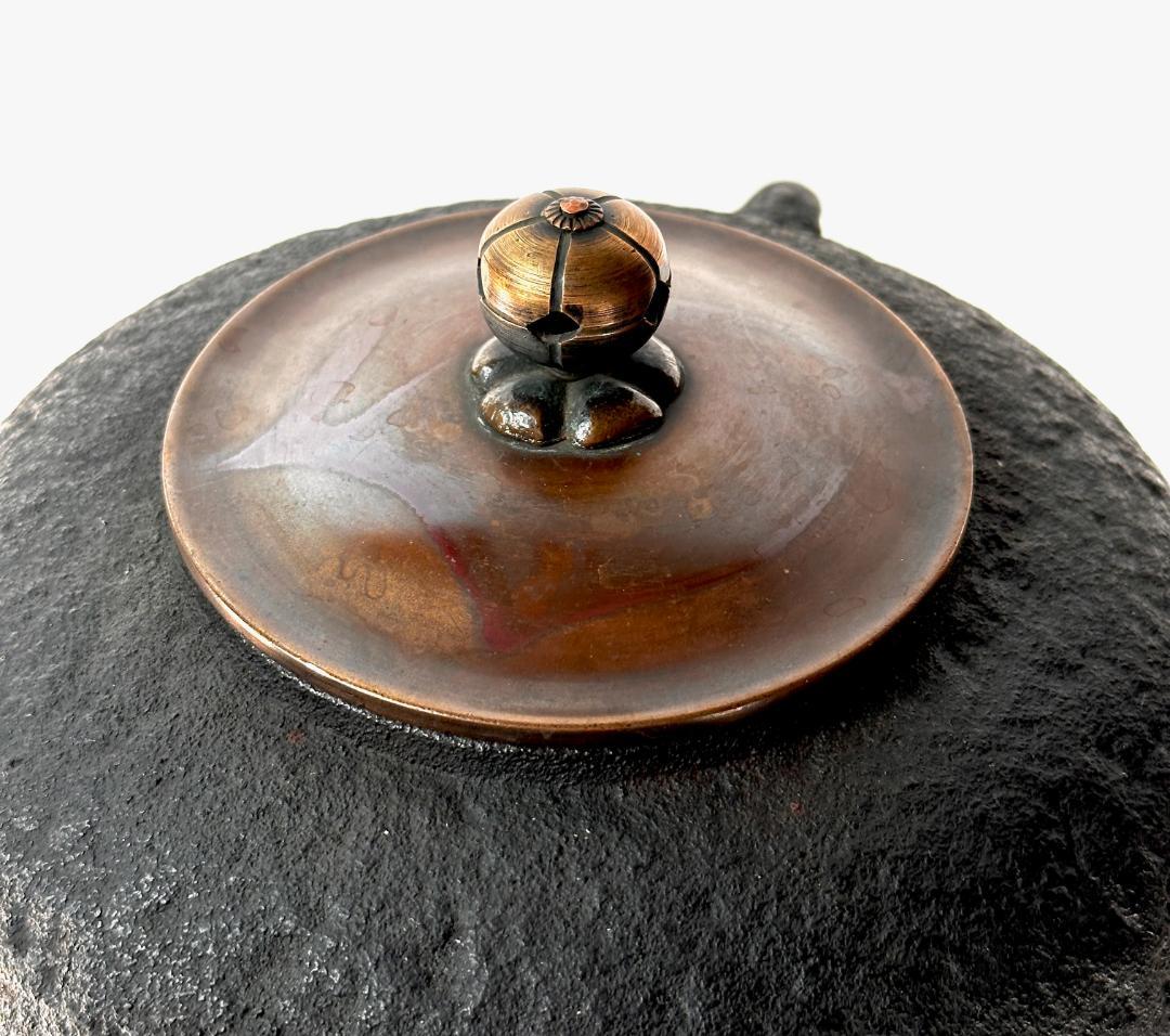 昭和ビンテージ　鉄鬼面風炉・茶釜　唐銅蓋　茶道具