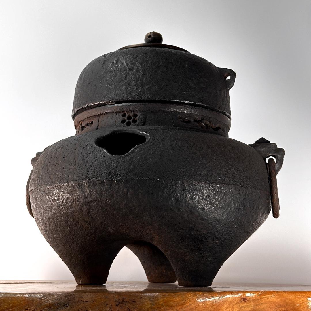 昭和ビンテージ　鉄鬼面風炉・茶釜　唐銅蓋　茶道具