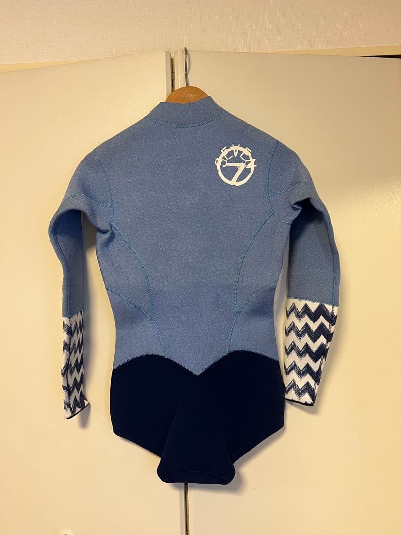 SEVEN boarderウェットスーツ スプリングスーツ レディース　3mm