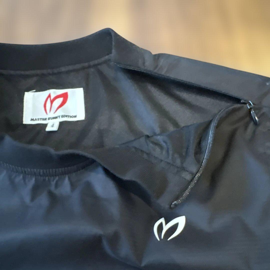 MASTER BUNNY EDITION ブラック スニードサイズ4