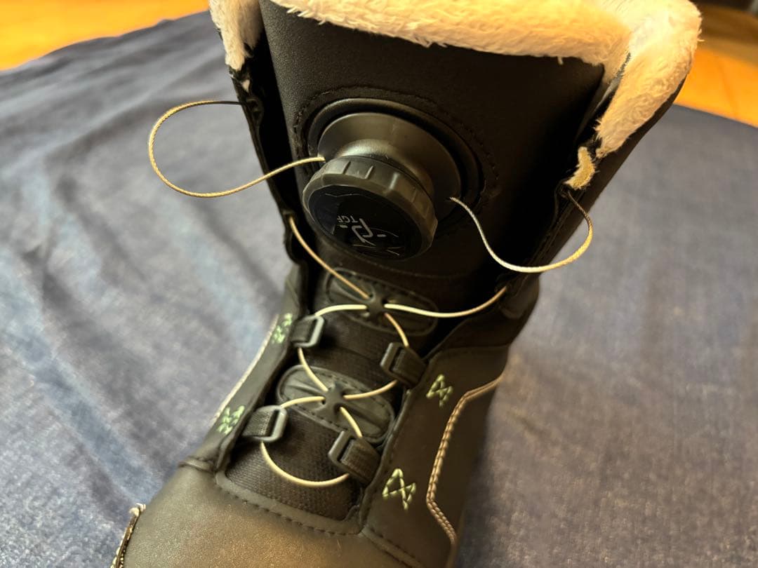 【美品】SPOON スノーボードブーツ　スプーン　23.5〜24.0 キッズ子供