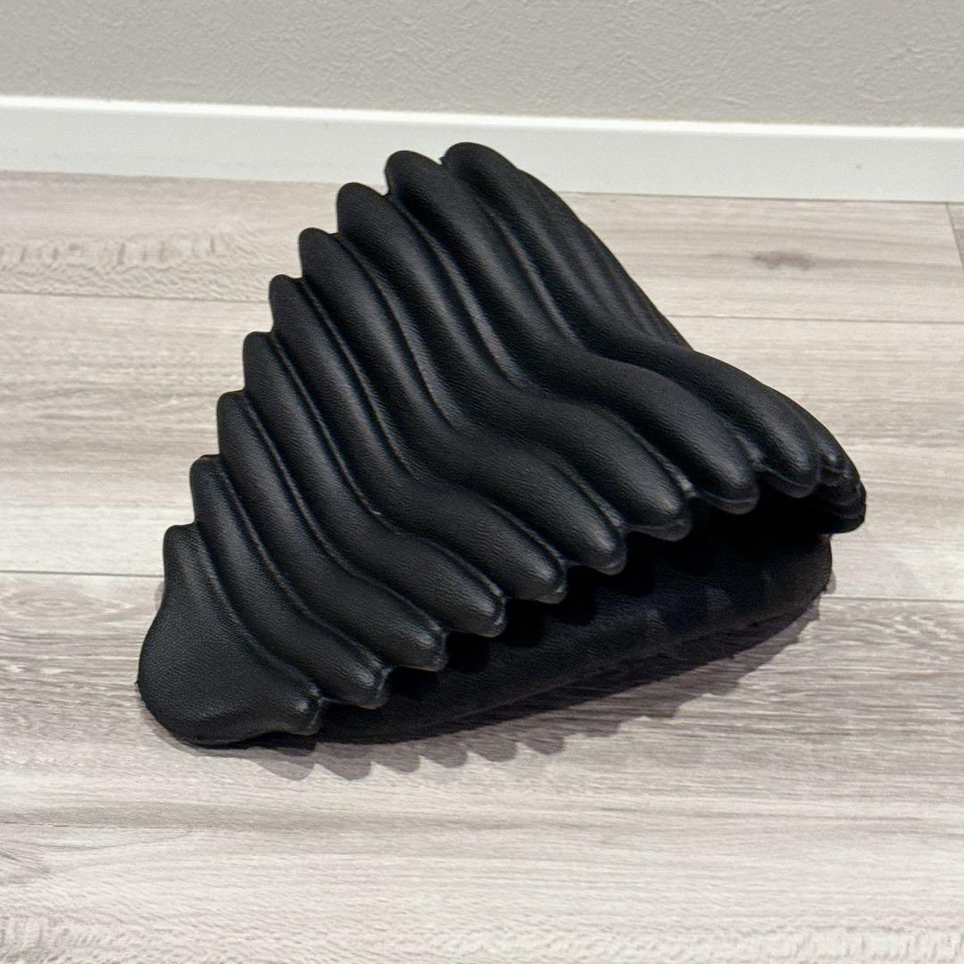 〆ブラック 首枕 ネックピロー 自宅で寝るだけ10分 ストレッチ 首こり 肩