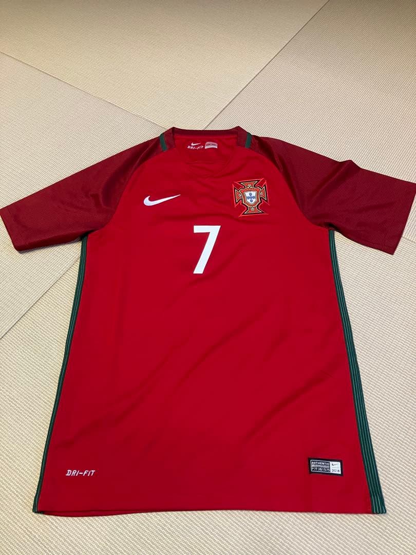 超美品　ポルトガル代表ユニフォーム　ロナウド　ユーロ優勝モデル