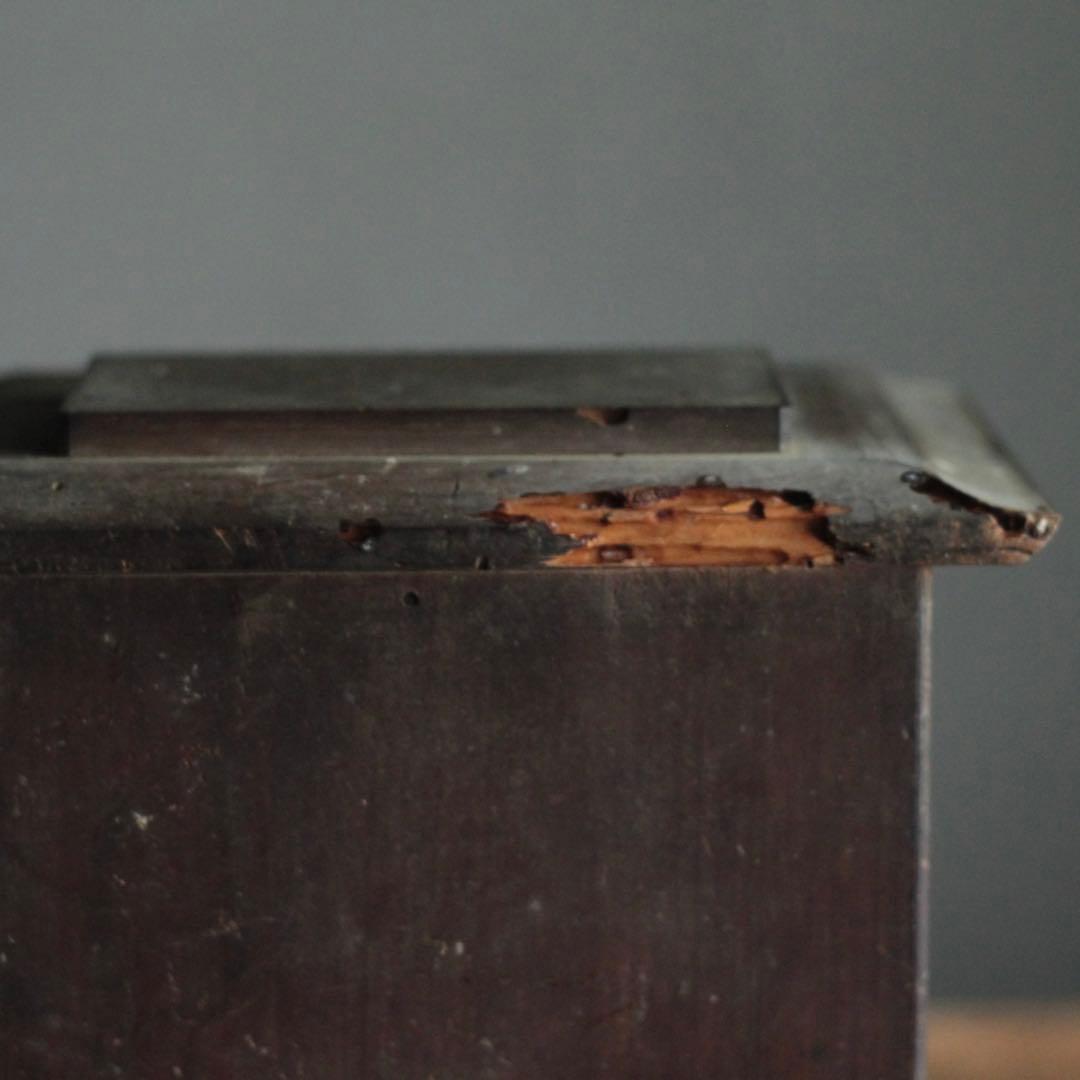 古い 木製 厨子 虫喰いあり 仏教美術 古道具 アンティーク オブジェ