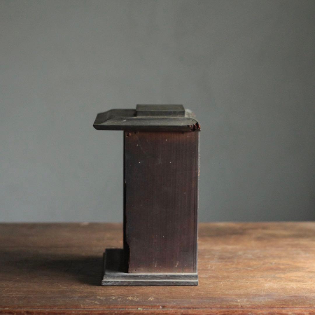 古い 木製 厨子 虫喰いあり 仏教美術 古道具 アンティーク オブジェ