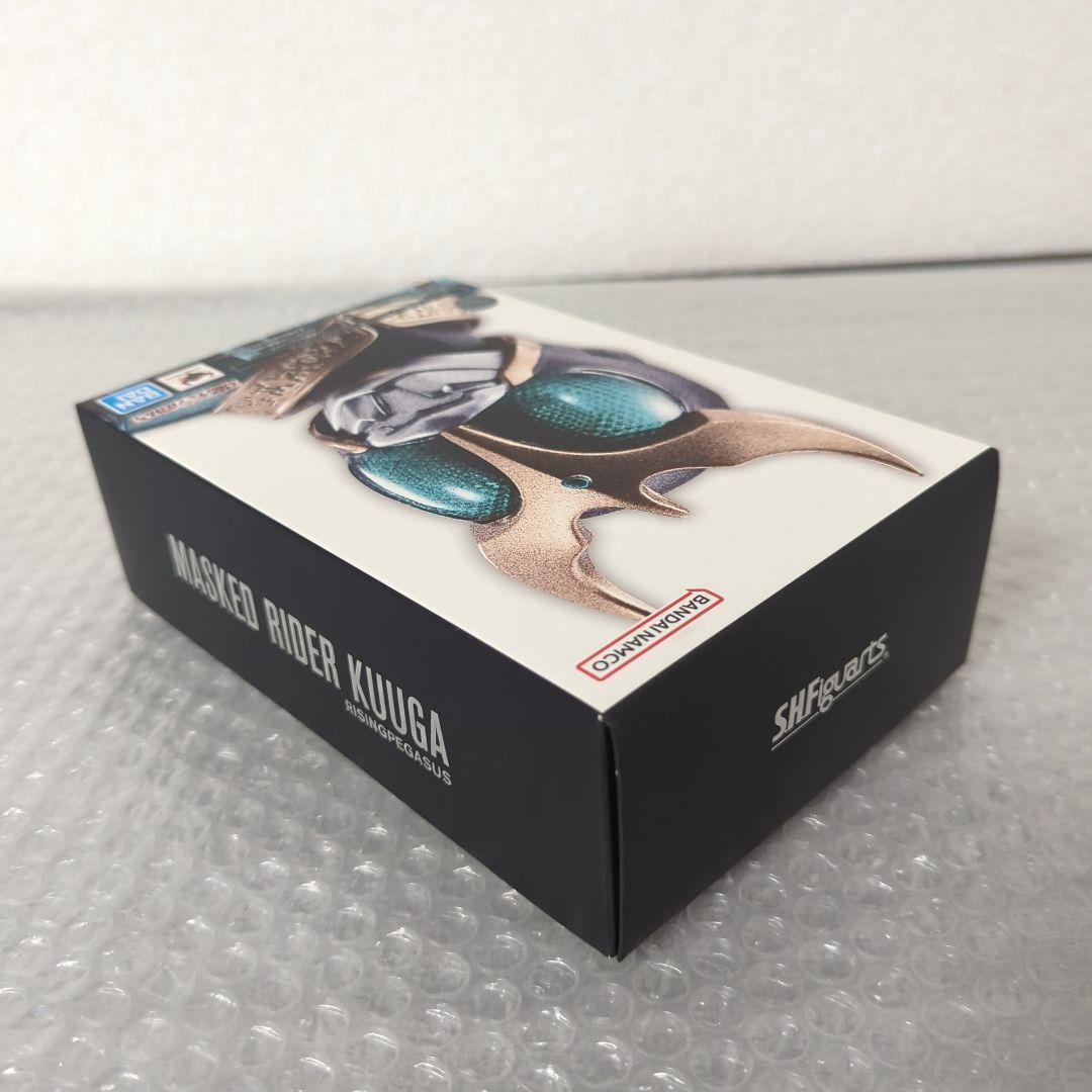 【美品】S.H.フィギュアーツ真骨彫製法 仮面ライダークウガ ライジングペガサス