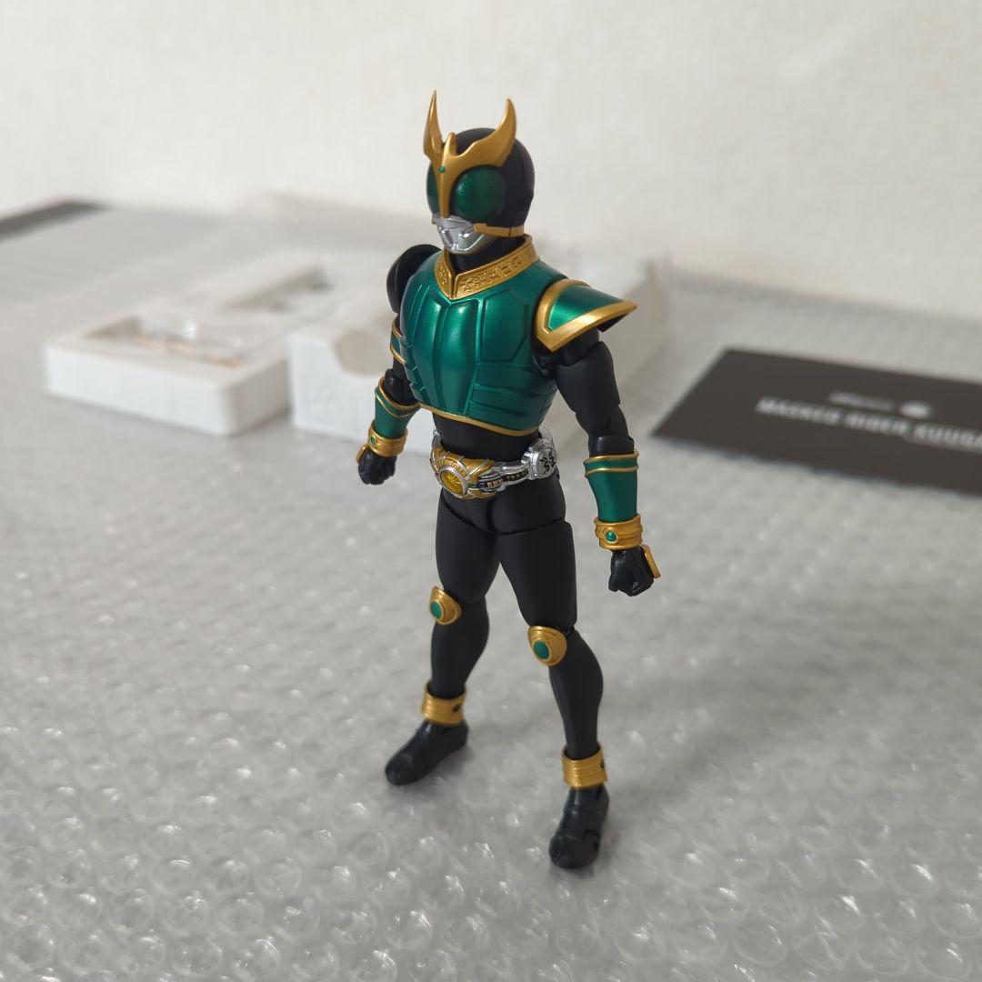 【美品】S.H.フィギュアーツ真骨彫製法 仮面ライダークウガ ライジングペガサス