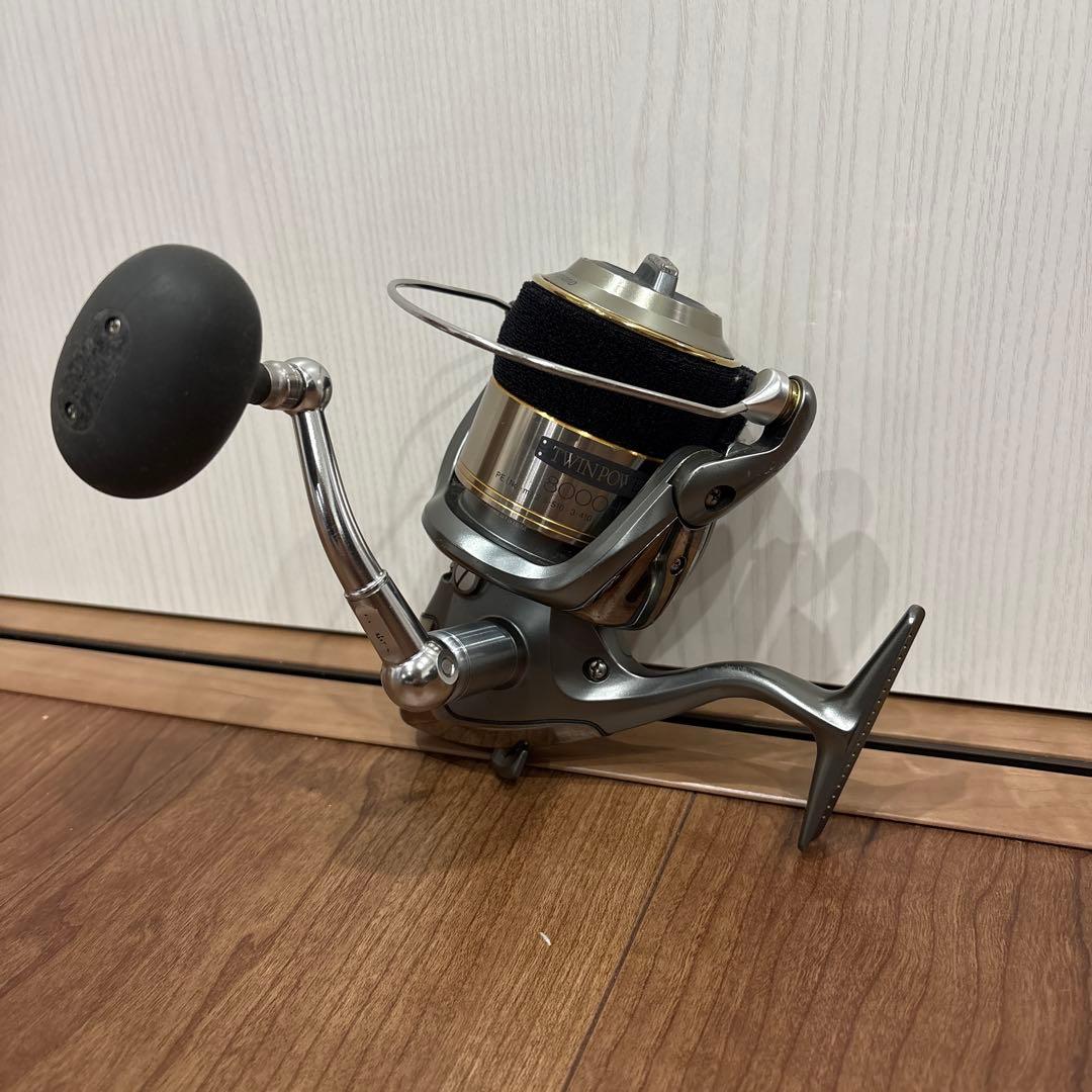 SHIMANO TWIN POWER 8000HG スピニングリール