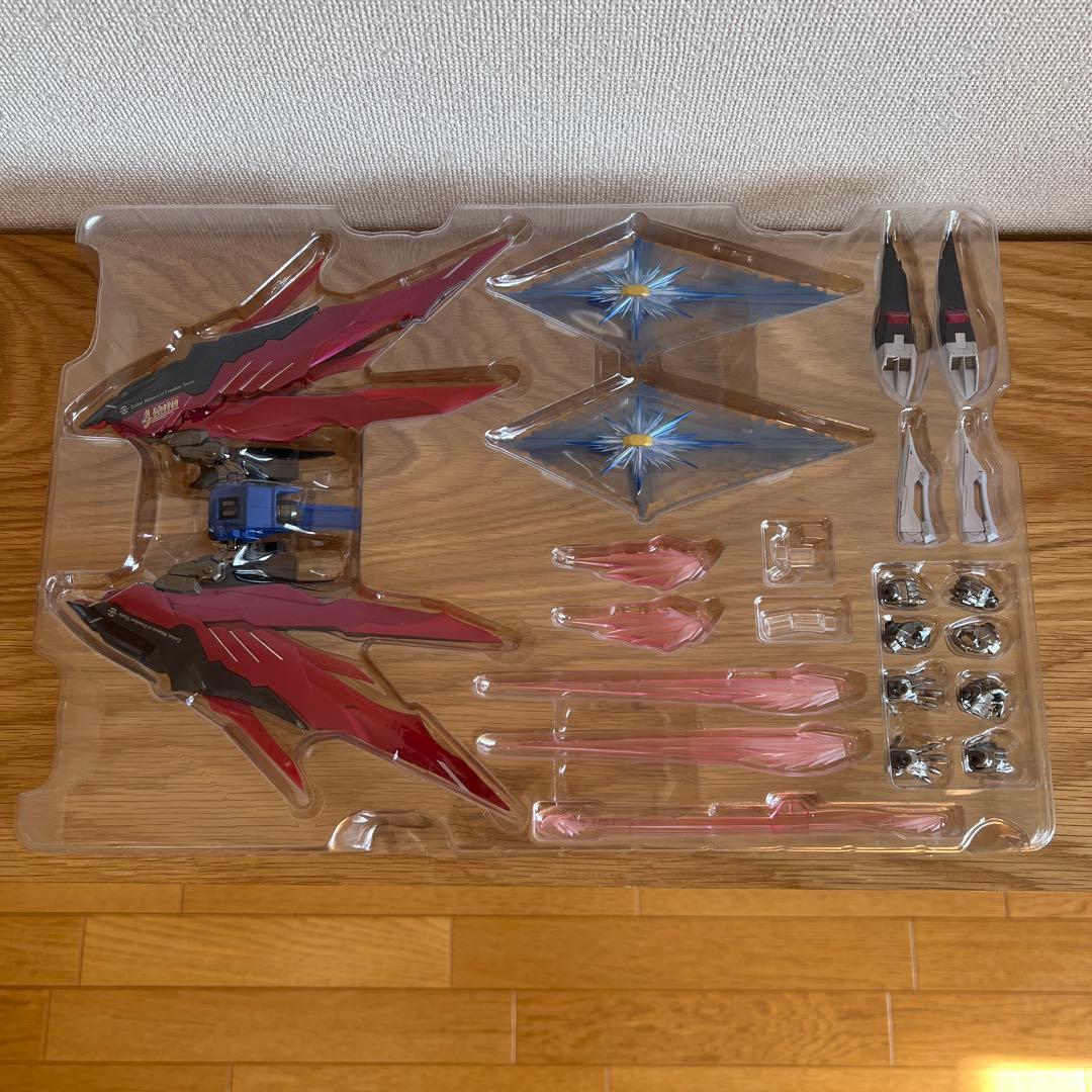 メタルビルド　デスティニーガンダム　2024