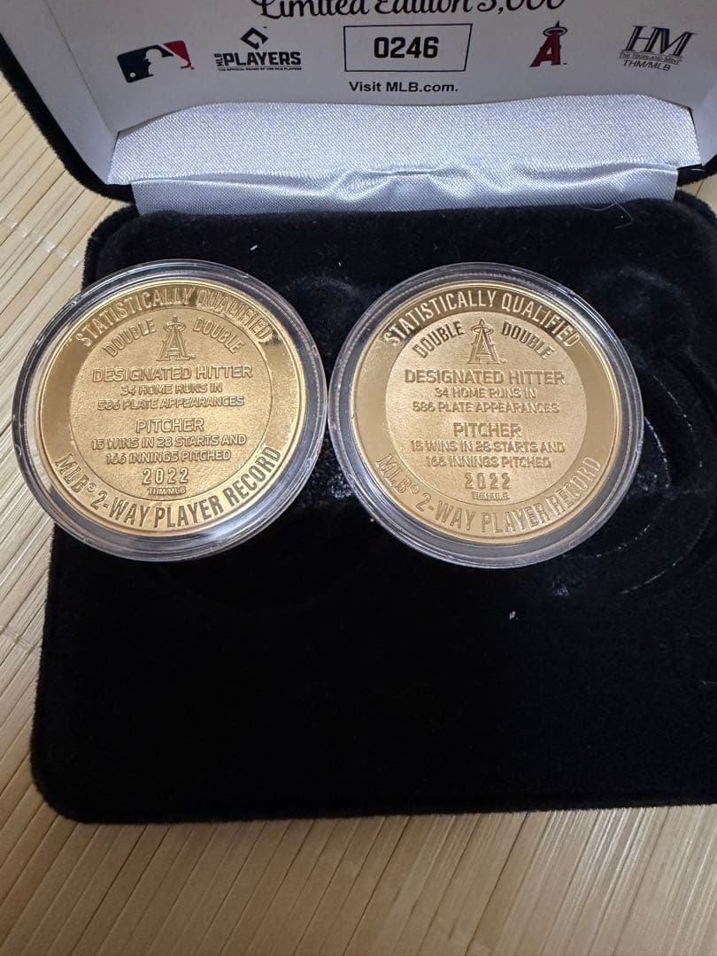 大谷翔平　2022年 投打 ダブル規定 到達記念 ダブルゴールド　限定