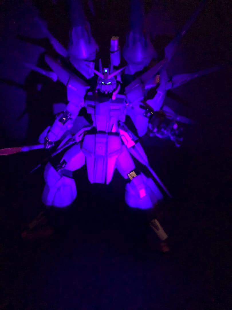 ガンプラ　HGCE レジェンドガンダム　全塗装完成品　ガンダムSEED バンダイ