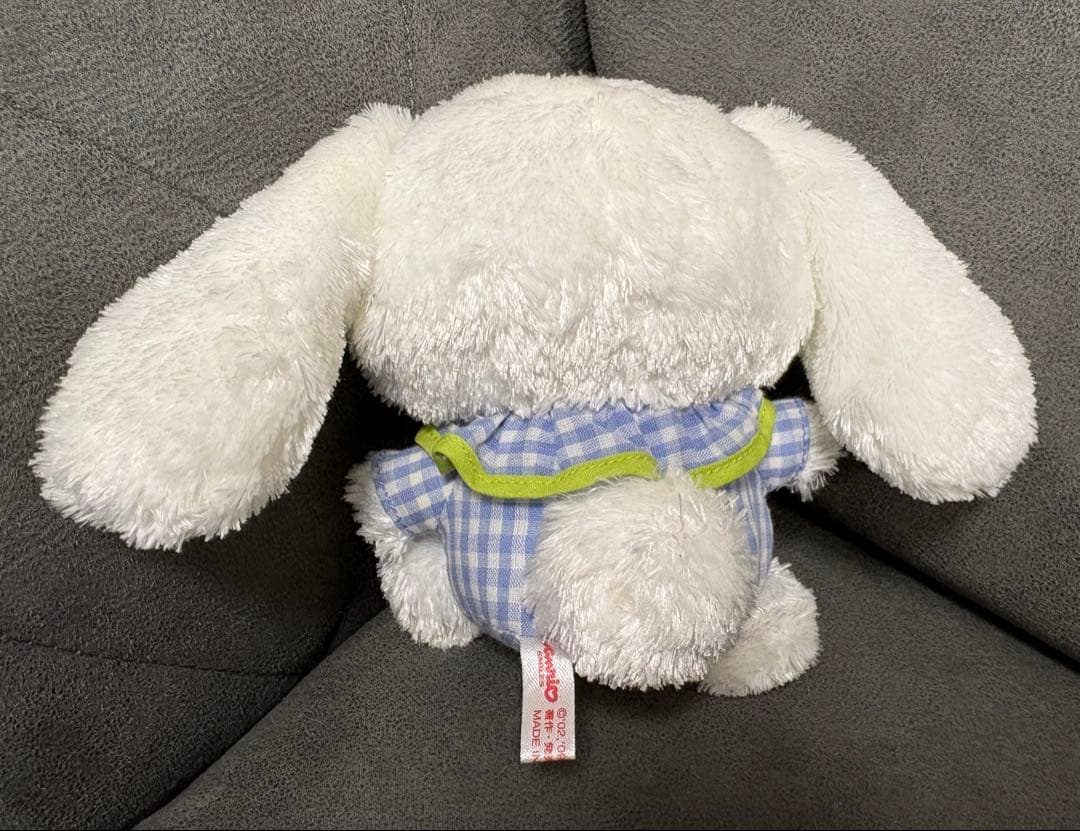 【美品】シナモロール　ぬいぐるみ 2009 クタクタドール　さくらんぼモチーフ