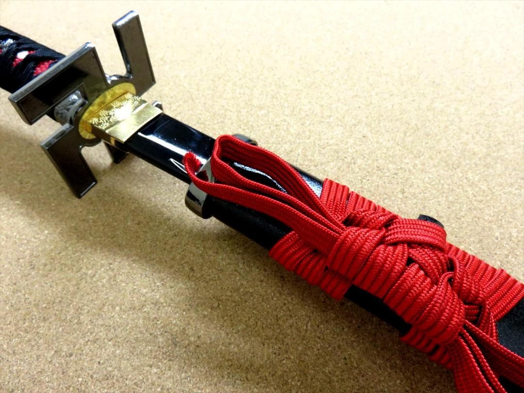 関の美術刀剣 空想刀 黒斬剣卍鍔 黒塗刀身 大刀 模造刀 模擬刀 仮装パーティー