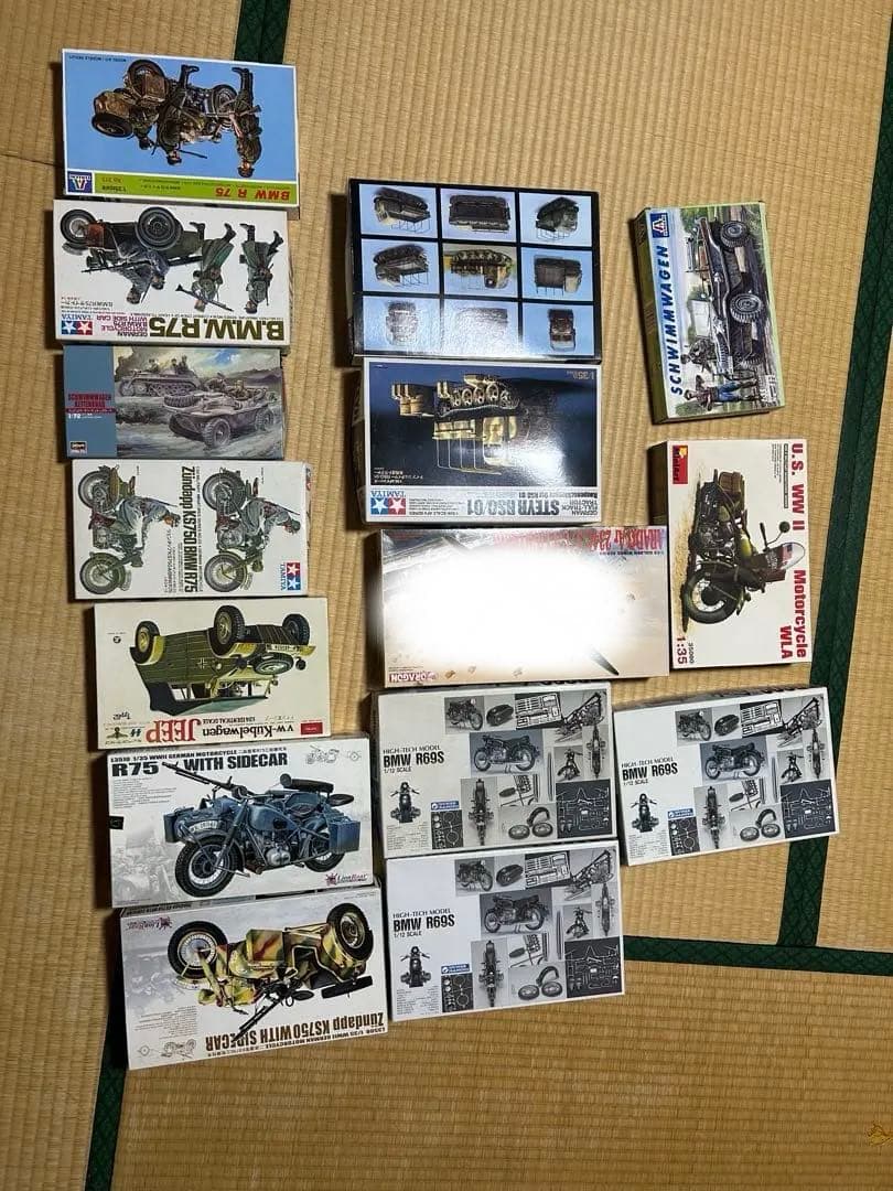 TOMさま　確認 タミヤ 1/35 R75 with Sidecar