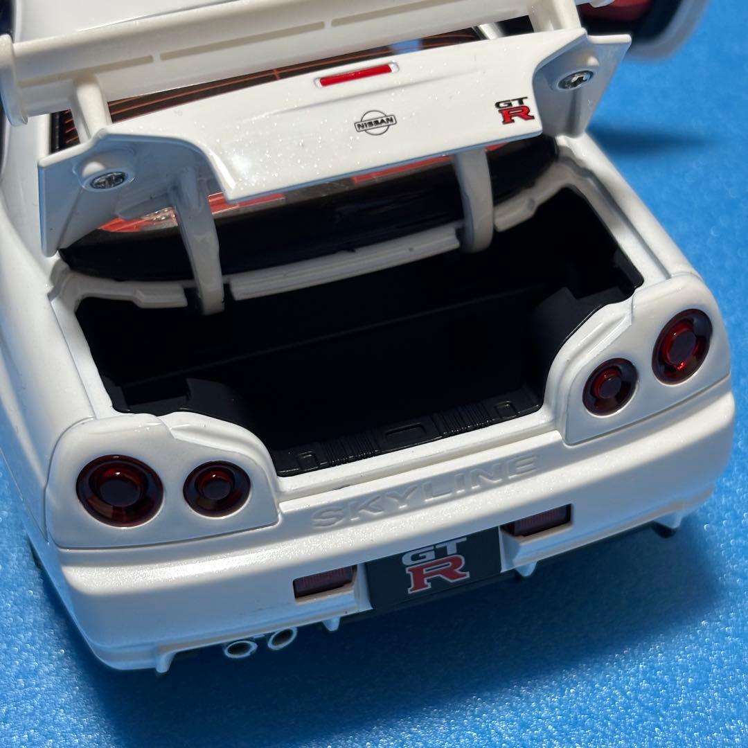 ダイキャスト　大迫力　日産　スカイライン　GT-R R34 1/18 模型