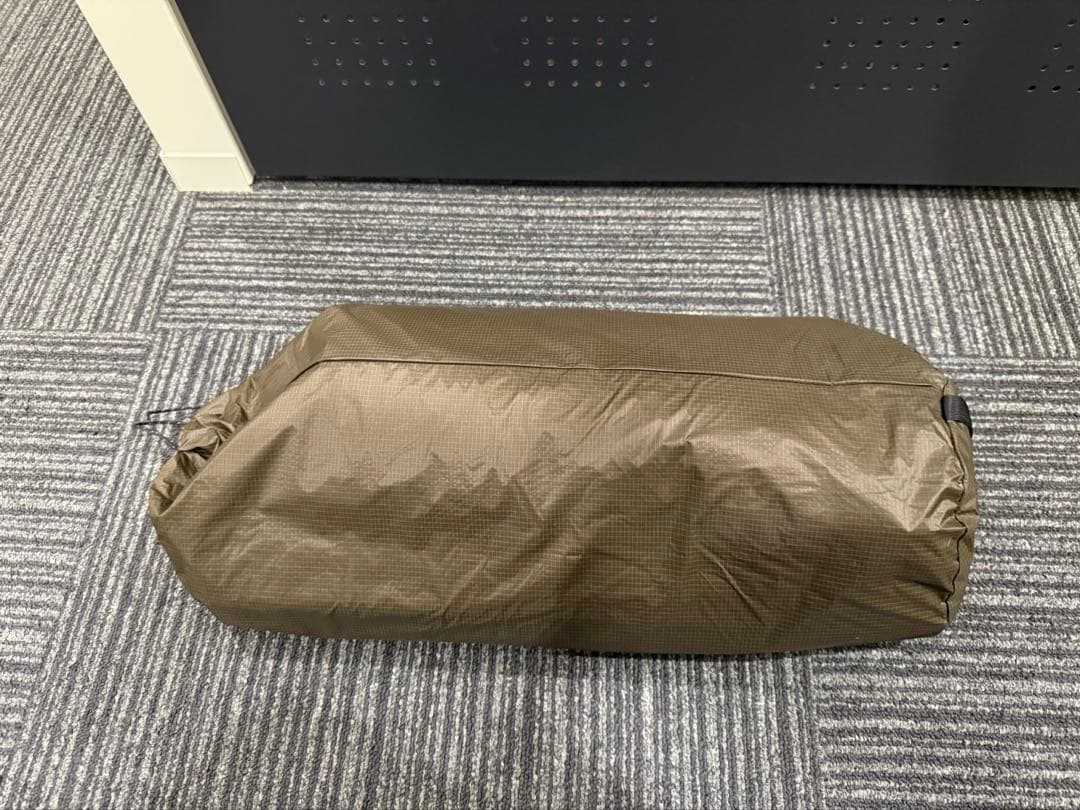 Unfreely ワンポールテント(謎テント)