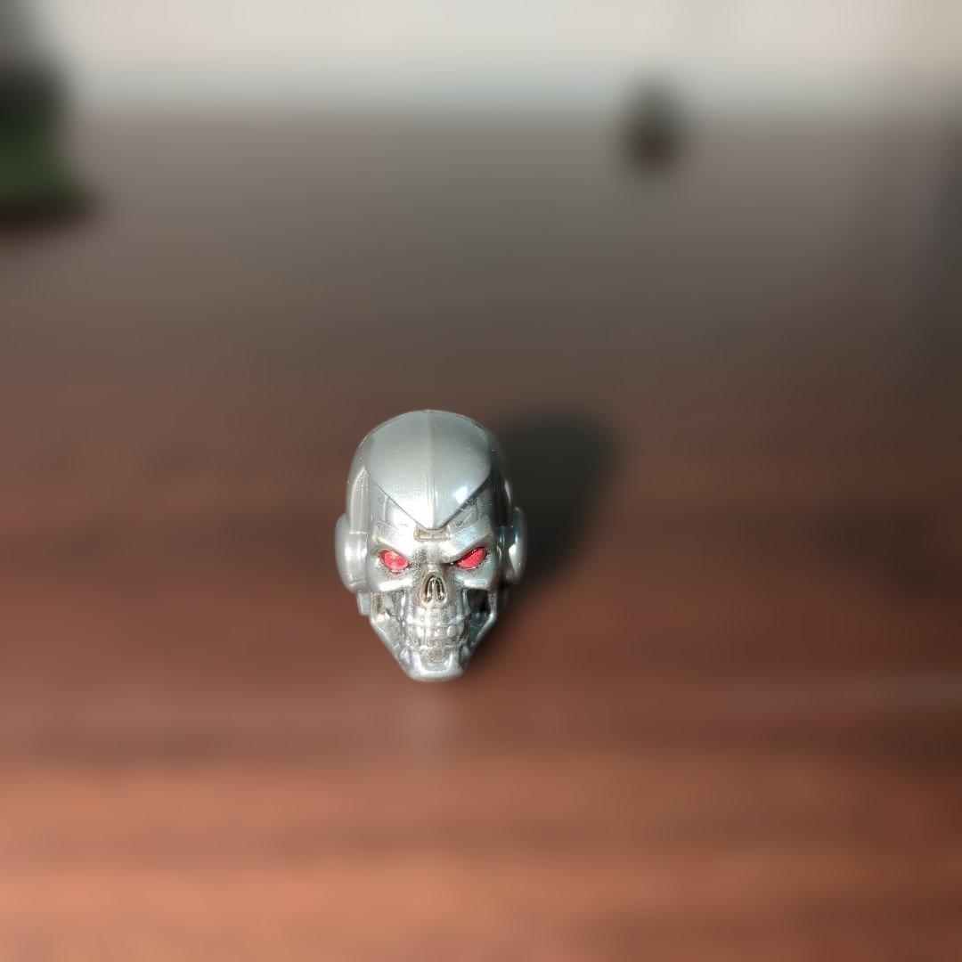 マーベルレジェンドドクター・ドゥーム値下げ交渉あり