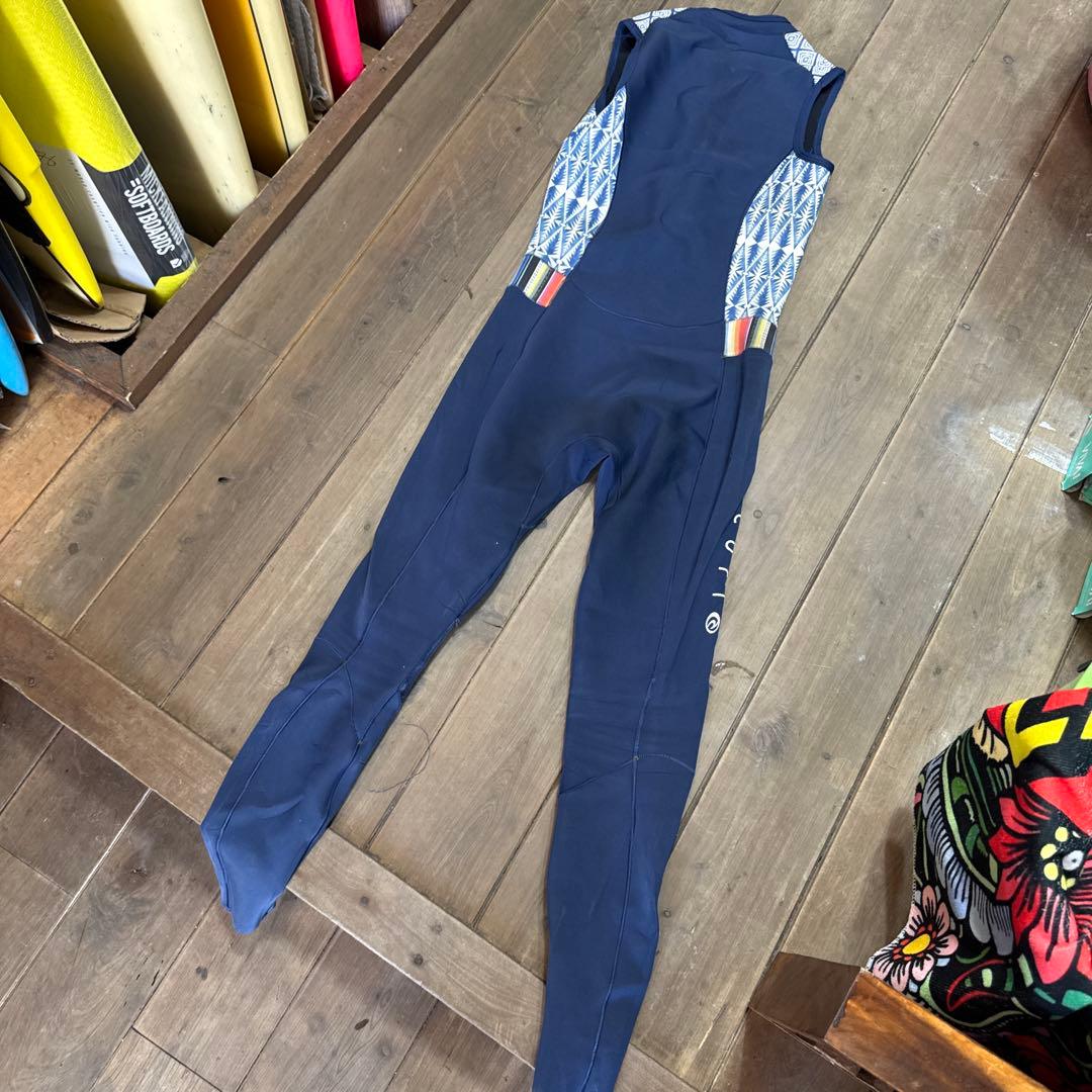 Rip Curl リップカールネイビー ロングスリーブウェットスーツ　USED