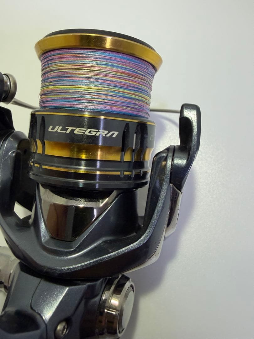 ULTEGRA C3000HG スピニングリール