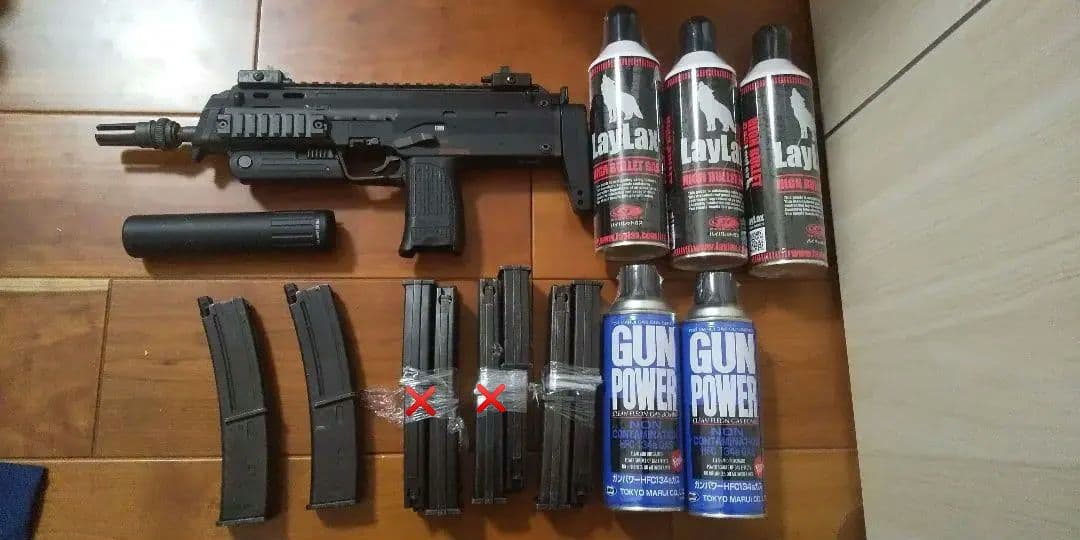 東京マルイ H&K MP7A1 ガスブローバック ガスガン マガジン６本 ガス缶