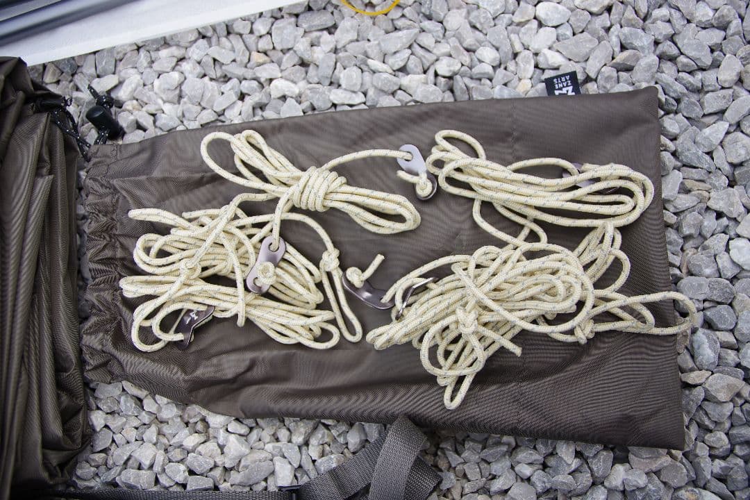 【週末限定価格】ゼクーM (極美品・1回使用)