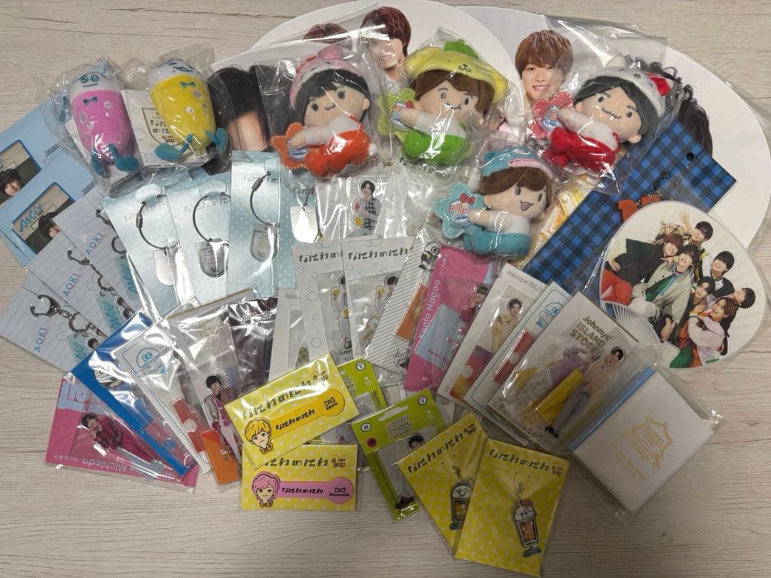 なにわ男子 グッズ