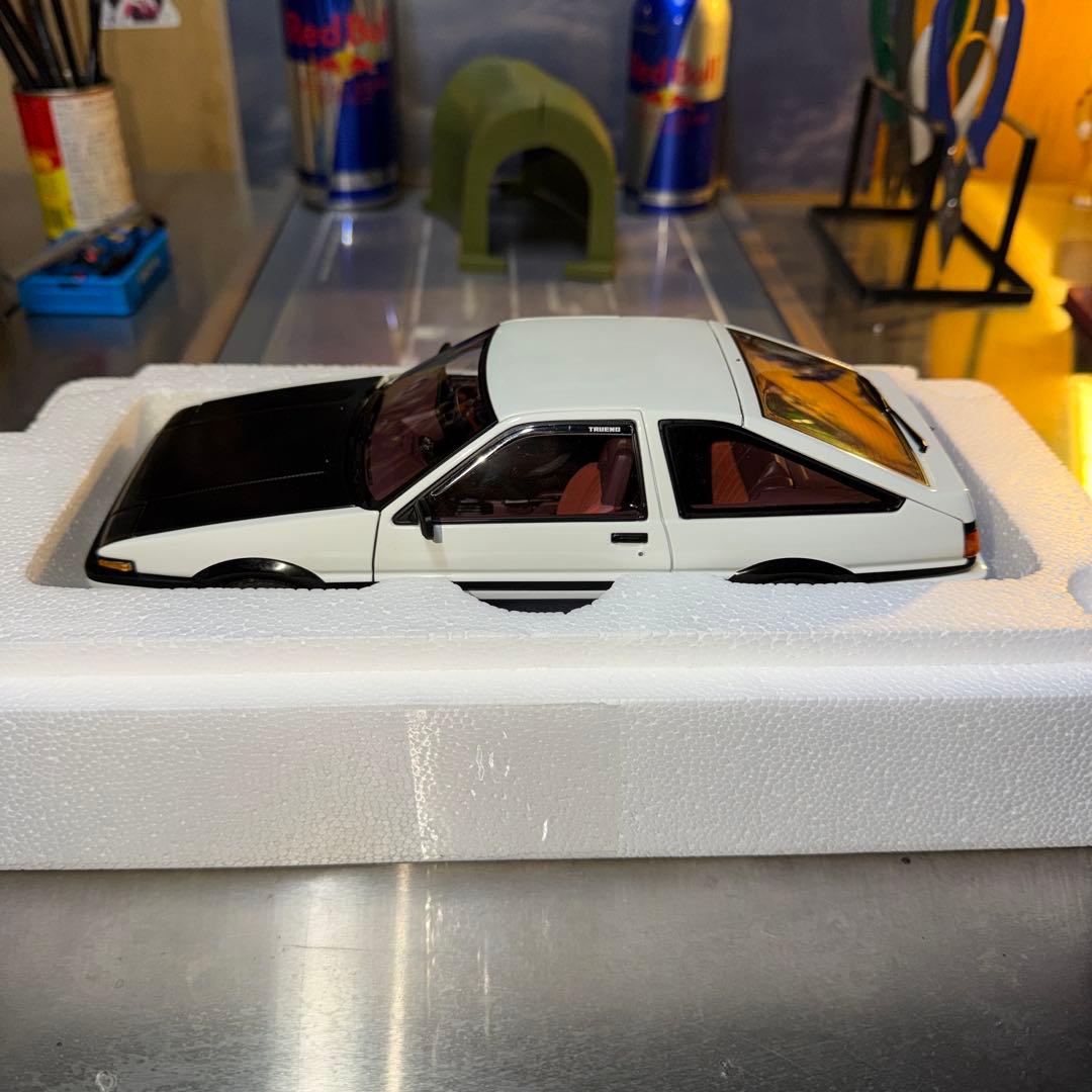 オートアート AE86 1/18　頭文字D