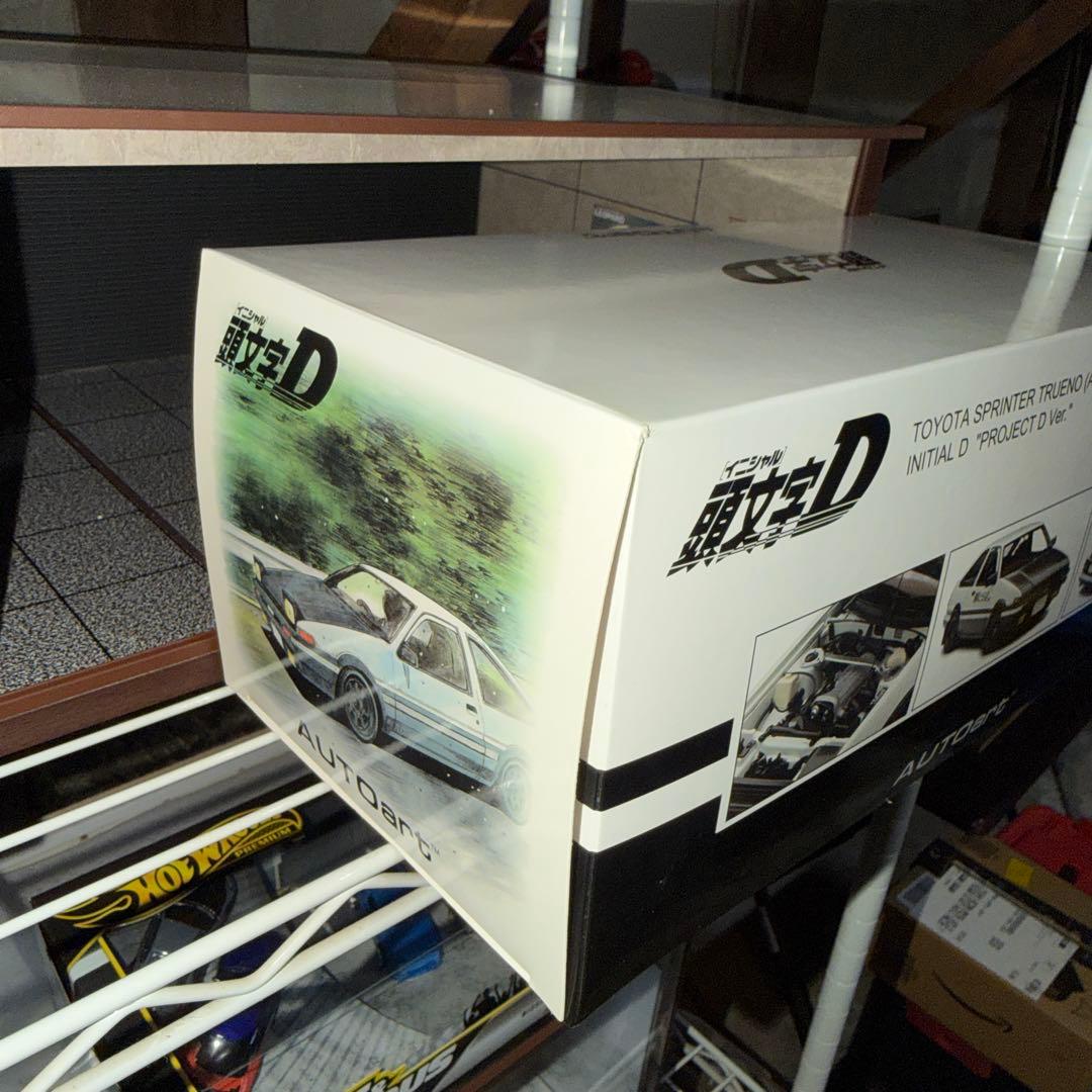 オートアート AE86 1/18　頭文字D