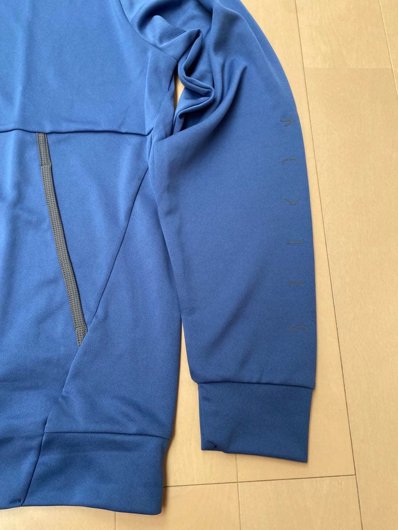 つむさん専用　スリクソン　パーカー　LL その他２点