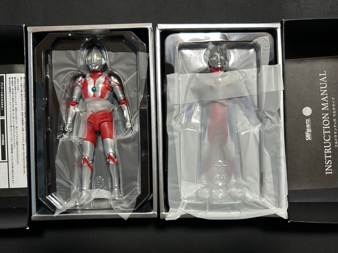 S.H.Figuarts（真骨彫製法） ウルトラマン&ティガ　開封済み