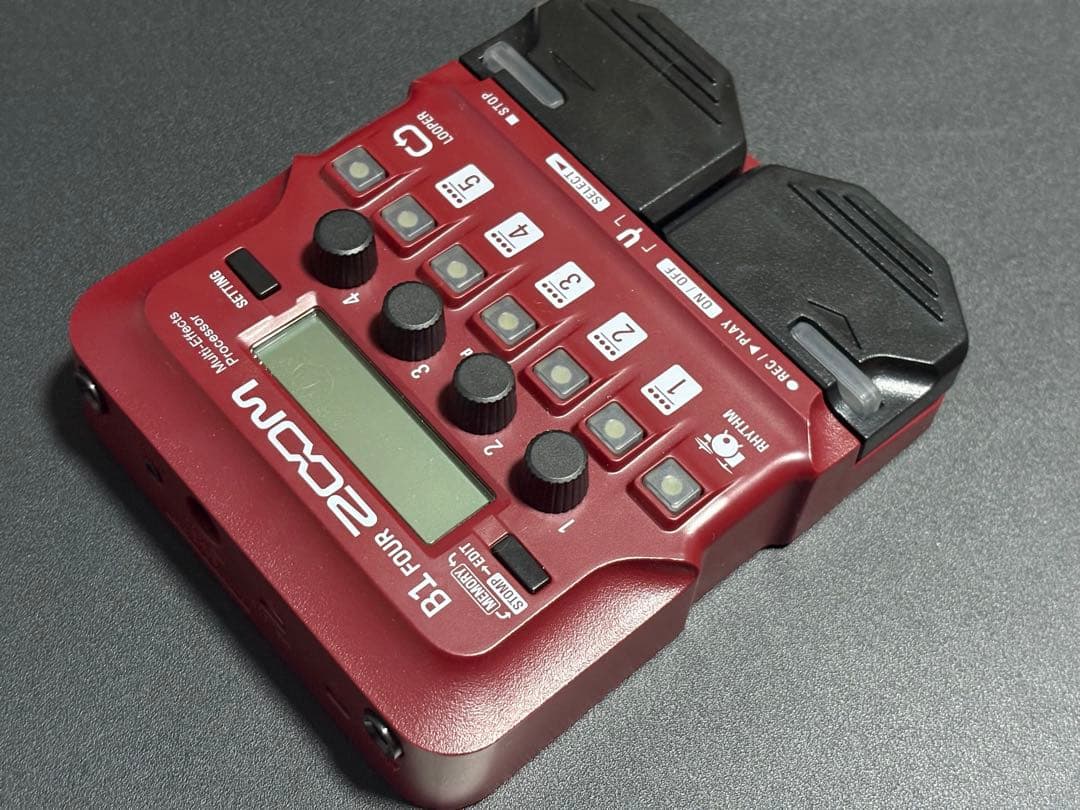 ※箱説明書ありZOOM B1 FOUR