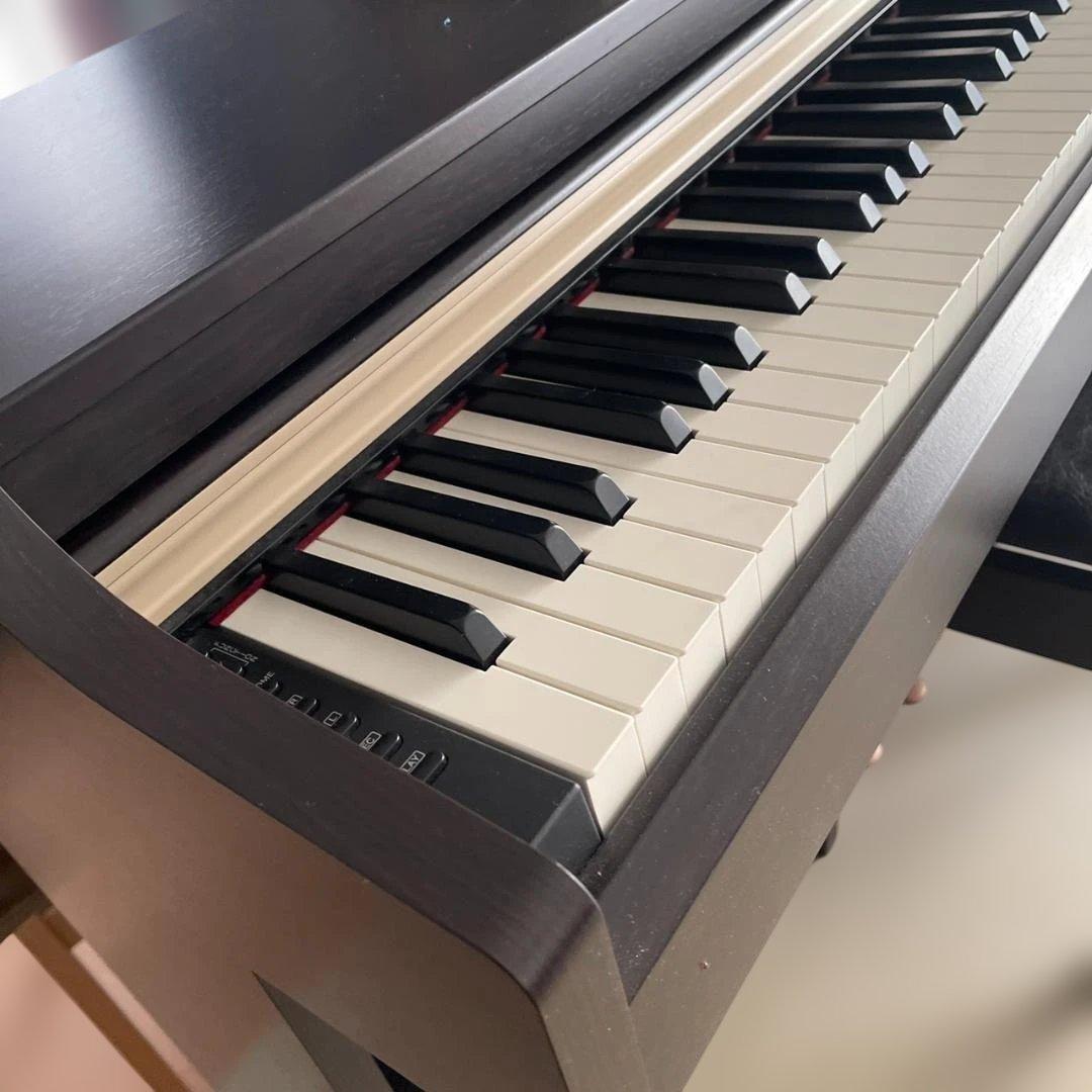 【名古屋市直接お渡し希望】電子ピアノ YAMAHA ARIUS YDP-162R