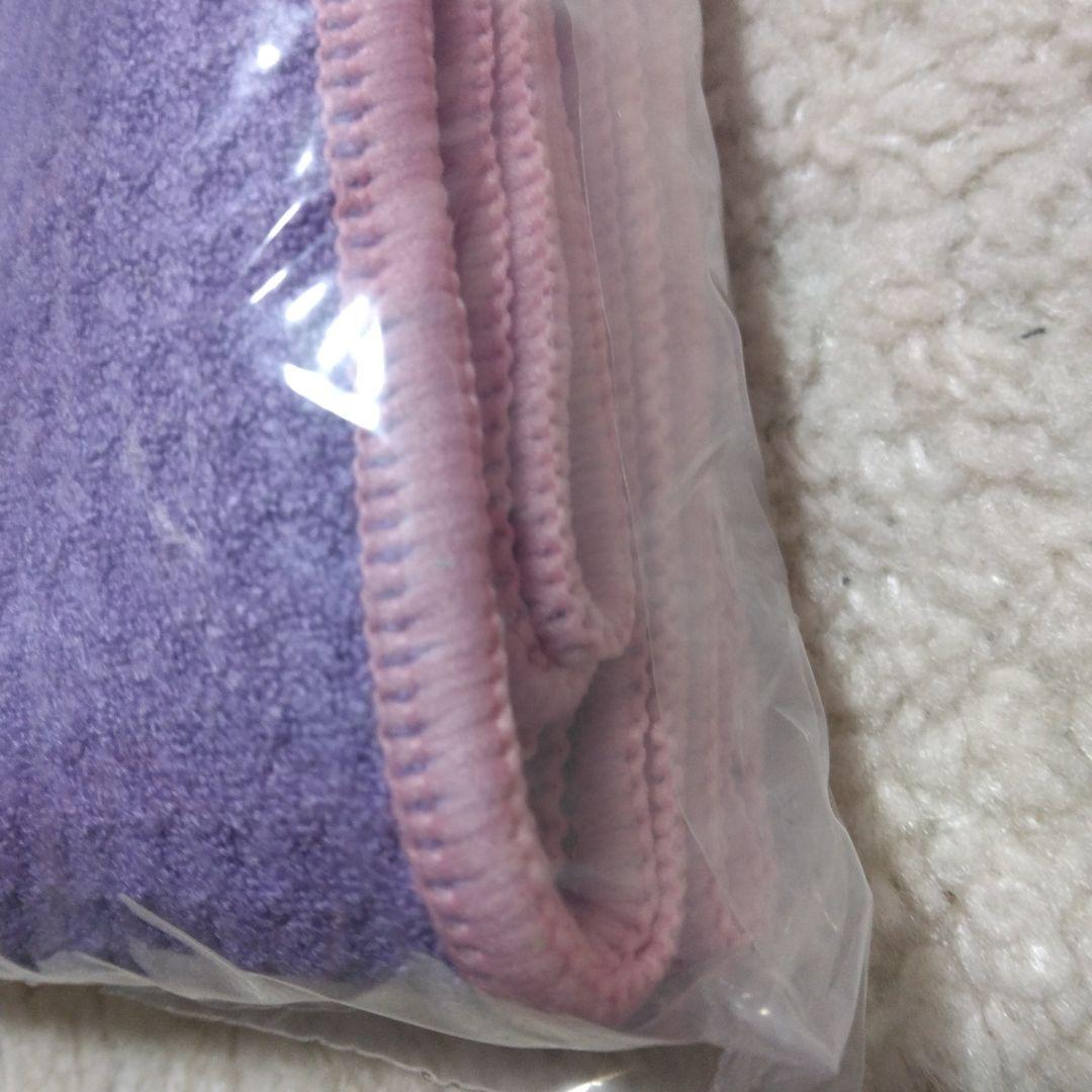 ホットヨガスタジオラバ　ヨガグッズ　3点