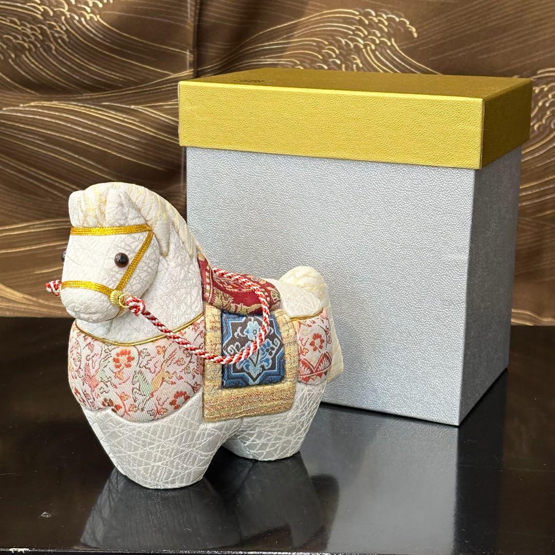 【龍村美術織物】2026年干支人形　木目込み人形「午（うま）」箱付