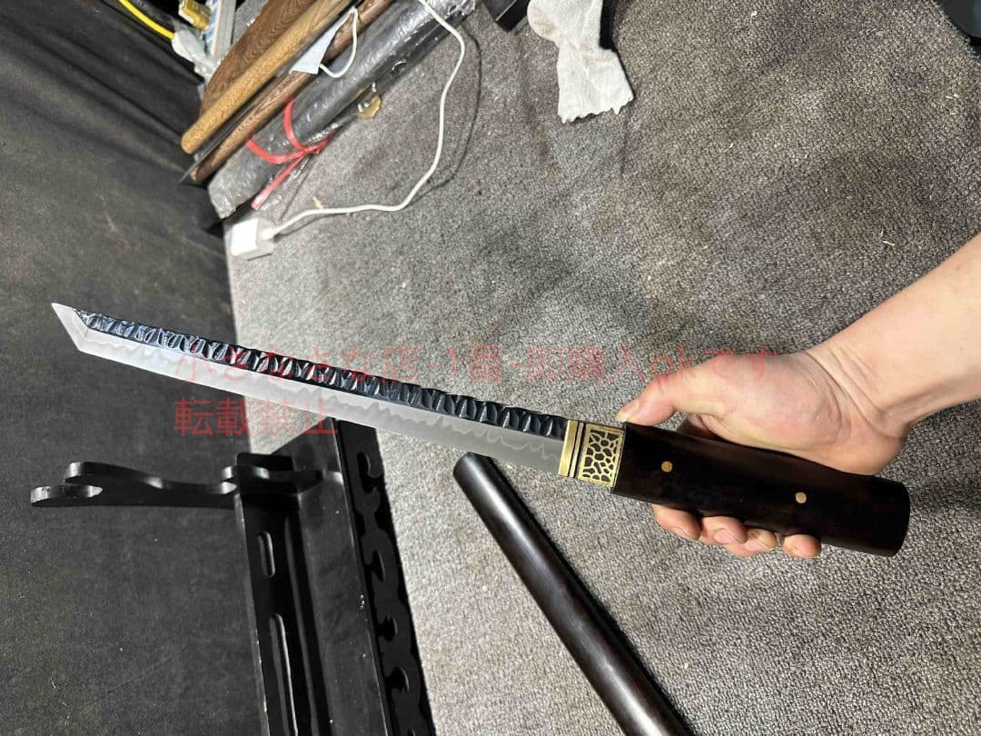 12寸素装石紋居合唐刀 古兵器 武具 刀装具 日本刀 模造刀 居合刀