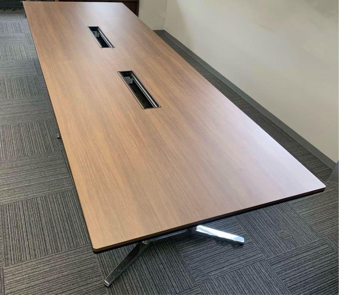 定価100万円越え！オカムラ ラティオ2シリーズ 3600ミーティングテーブル