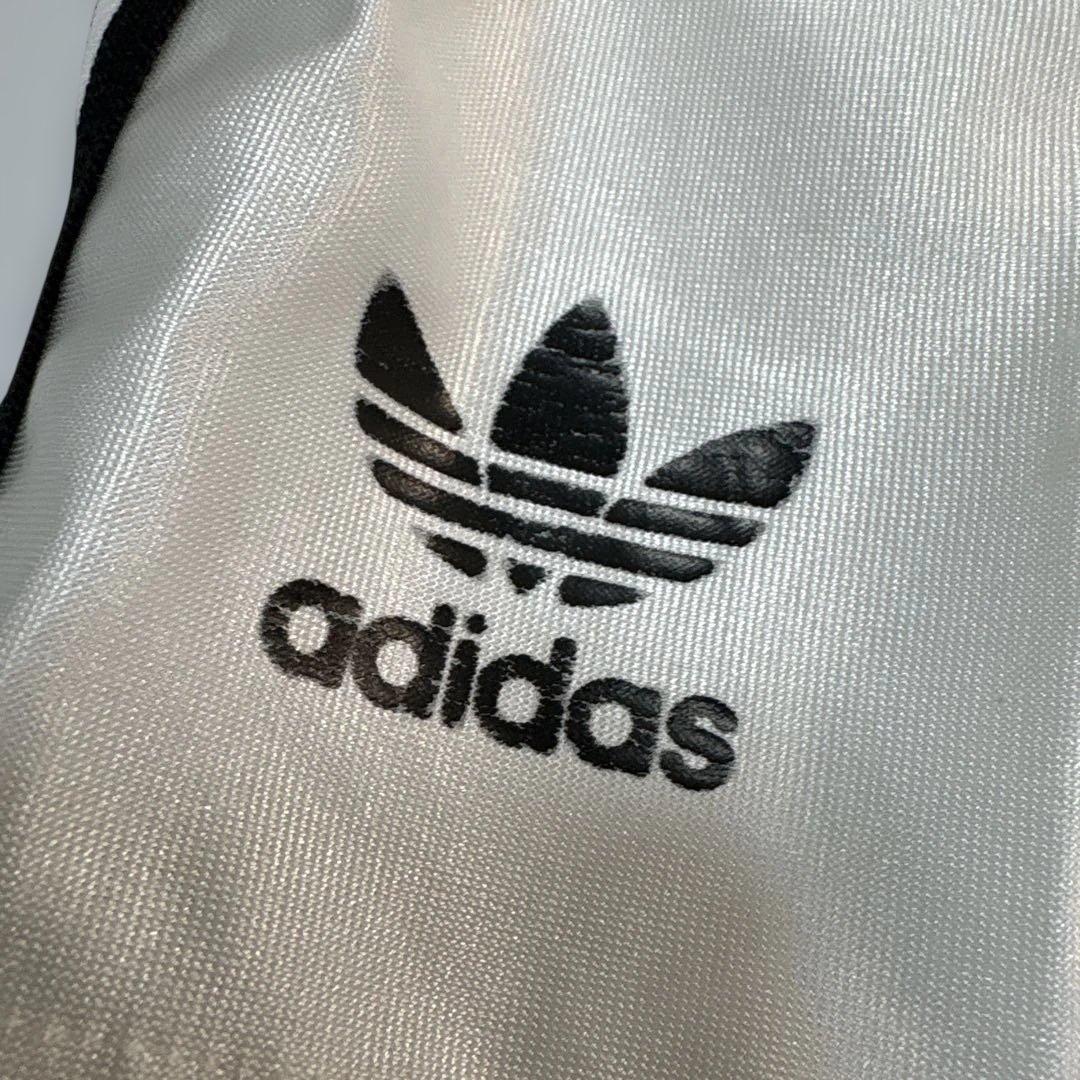 【極美品/希少】デサント製 adidas 光沢ショートパンツ TAD-50B L