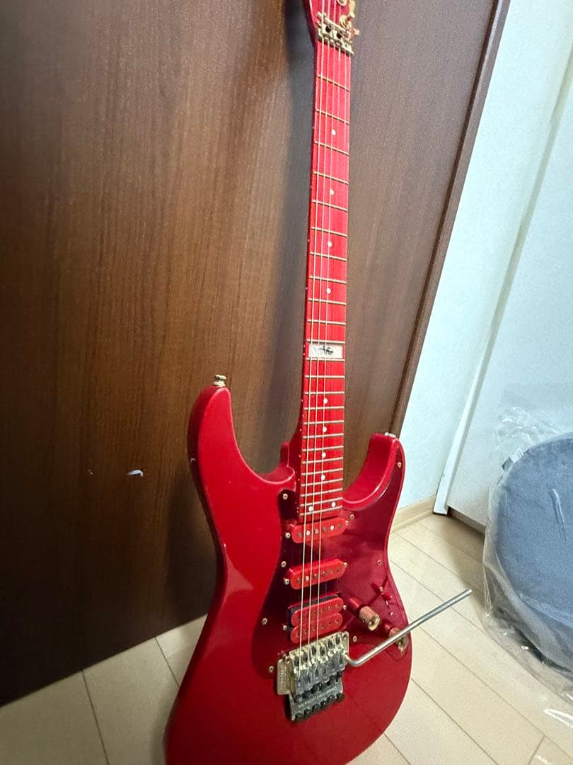 L'Arc〜en〜Ciel kenモデルギター