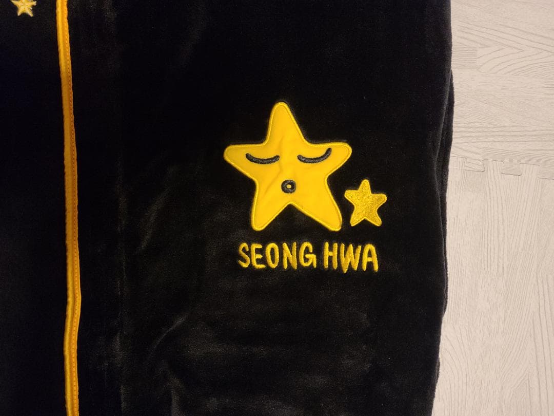 【新品 未使用】ATEEZ ソンファ SEONGHWA センイル MD ガウン