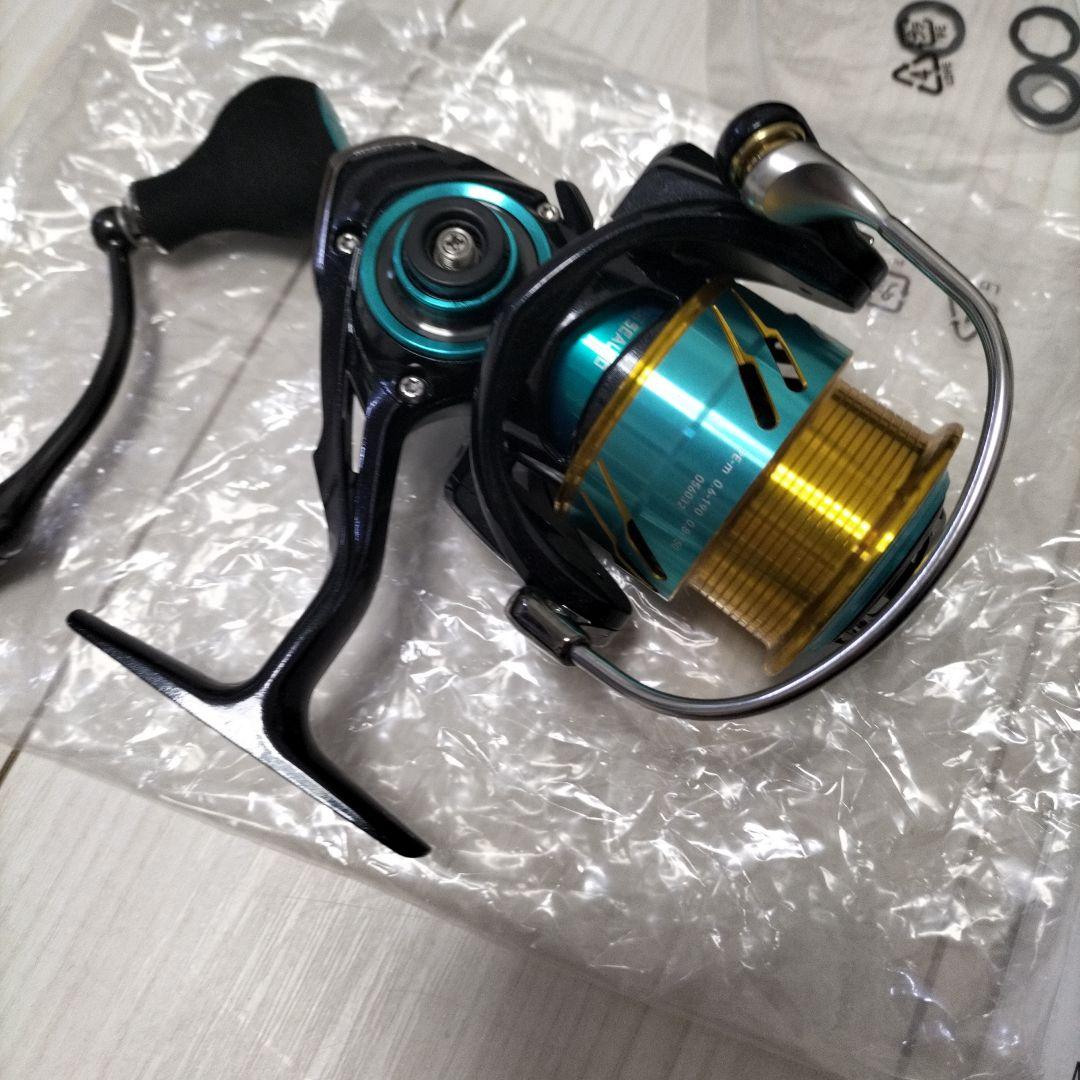 ダイワ　リール　エメラルダス　MX 2508PE-H 新品未使用　エギング