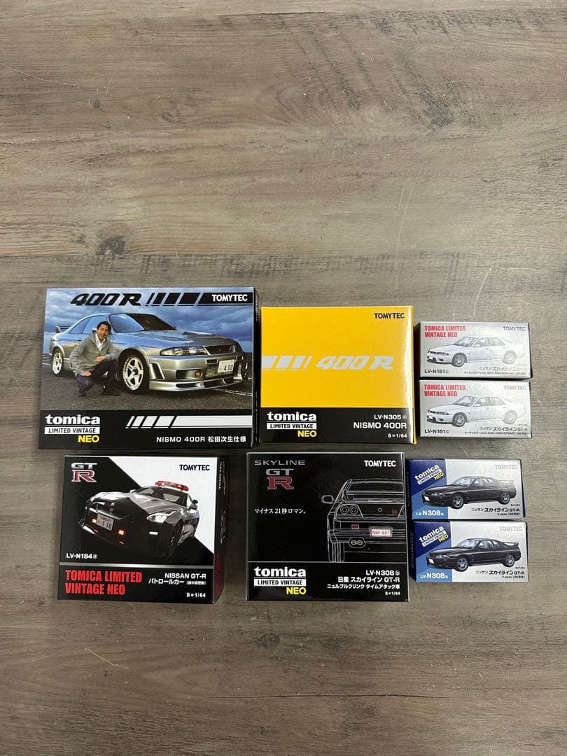 トミカリミテッドビンテージネオ　GT-R 8台セット