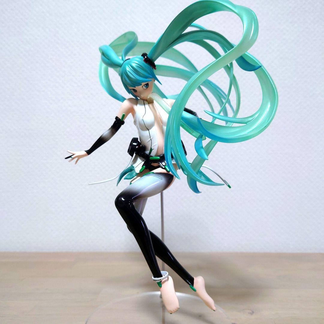 一点物　初音ミク　ガレージキット　完成品　ハンドメイド　一点物　フィギュア
